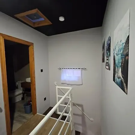 Casita Con Encanto, Les Gaites * Кольянсо