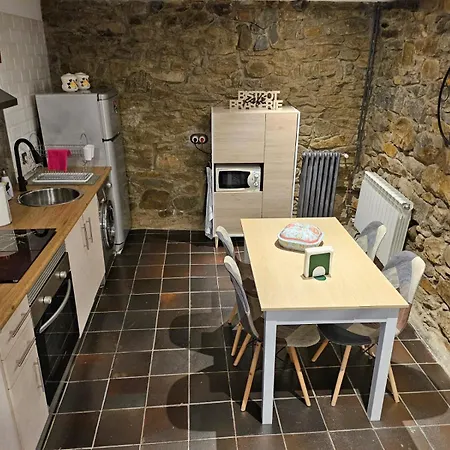 Casita Con Encanto, Les Gaites Кольянсо