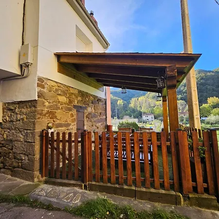 Casita Con Encanto * Collanzo