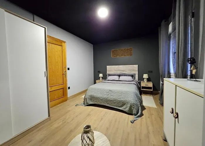 Casita Con Encanto, Les Gaites *